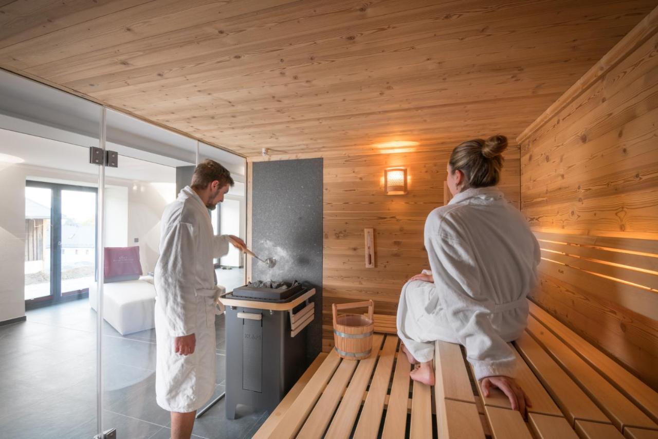 Chalet-Ferienwohnung Schlossblick, 51 Qm, Wellness/Fitness/Sauna - Bergroedelhof Feilitzsch Dış mekan fotoğraf