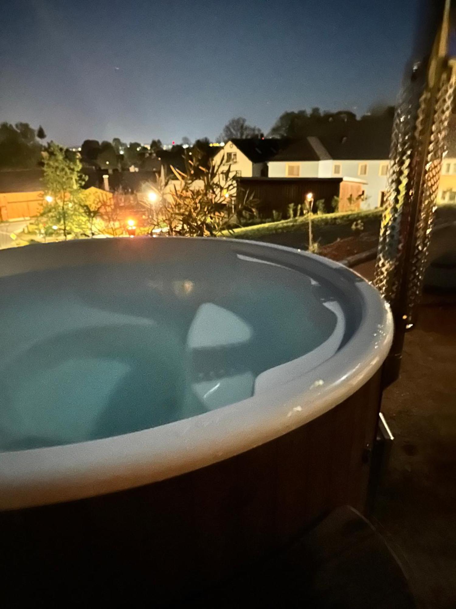 Chalet-Ferienwohnung Schlossblick, 51 Qm, Wellness/Fitness/Sauna - Bergroedelhof Feilitzsch Dış mekan fotoğraf
